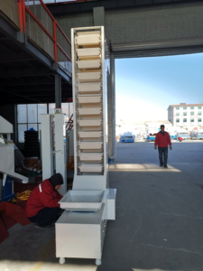 Elevador de Cangilones Tipo Z de Acero Inoxidable de Grado Alimenticio para el Transporte de Granos, Arroz, Nueces y Snacks, con Ahorro de Energía - Product Image 4