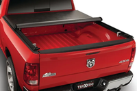 Couvercle de tonneau pliant enroulable manuel rétractable 4x4 personnalisé pour Dodge Ram 1500/2500/3500 cuir souple étanche et verrouillable
