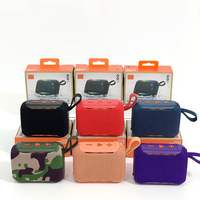 Lampu LED RGB Portabel untuk Speaker 8W Nirkabel dengan TWS Pairing & Panggilan Hands-Free Speaker Pesta Luar Ruangan