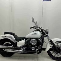 Yamaha Drag Star 400 bekas. Impor, Kondisi Baru. V-twin Asli, Penggerak Poros, Cruiser Retro Klasik. Spesifikasi Pabrik Lengkap.