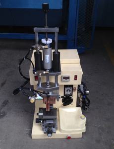 眼鏡メーカーヒンジ挿入ネーリング溶接機簡単手動操作ヒンジ挿入機 - Product Image 4