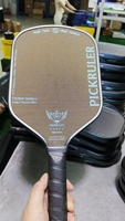 Raquette de pickleball allongée en fibre de carbone nid d'abeille approuvée par l'USAPA IMAO 16 mm Haute qualité Durable Léger 225 g Sports de plein air