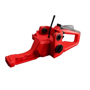 Conjunto de Tanque de Combustible para Motosierra de Gasolina 52 58cc con Mango de Plástico Rojo para Cortar Madera - Product Image 1