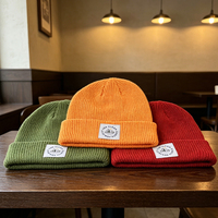 Bonnet en tricot 100 % acrylique, style slouchy avec revers, logo personnalisé, étiquette tissée privée, pour l'hiver, le ski, le pêcheur, bonnets de type skull