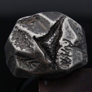 रेट्रो व्यथित सरल स्टेनलेस स्टील प्राकृतिक कट पत्थर आकार अंगूठी - Product Image 2