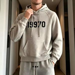 Sudadera con capucha y cuello para hombre ESS, de gran venta, con estampado reflectante, unisex, tipo jersey. - Product Image 4