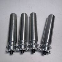 Rouleau de guidage non motorisé en acier inoxydable galvanisé avec double pignon, rouleau de convoyeur entraîné et entraîné par une force externe pour ligne d'assemblage