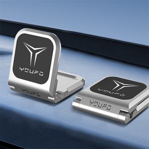 Support de voiture antidérapant en caoutchouc Nano Silicone Super Mini taille, support de téléphone de voiture magnétique - Product Image 3