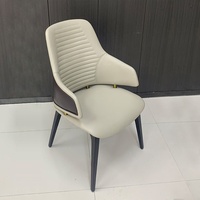 Chaise de salle à manger en bois massif de style italien minimaliste, fauteuil en cuir ultra-fibre, chaise de table à manger avec rembourrage doux, cafés, salons de thé