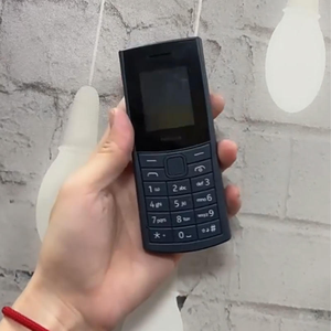 Teléfono con Teclado 4G Ultraligero, Doble SIM, Radio FM, Linterna, Desbloqueado, Compatibilidad con Redes Globales, para Estudiantes y Negocios - Product Image 5