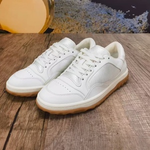 Chaussures de sport pour hommes, conçues par des designers de haut niveau, sur mesure, à lacets, antidérapantes, rembourrées, confortables et élégantes, chaussures décontractées. - Product Image 2