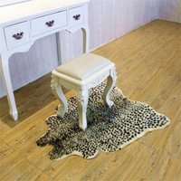 Kunden spezifische Form Langlebiger Tier bedruckter Teppich Wohnheim Teppich Tierhaut Kunst pelz Kuh Teppich Bedruckter Rindsleder Teppich für Wohnzimmer