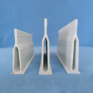 Pultruded FRP Triángulo Forma Frp Floor Beam Vigas de fibra de vidrio Soporte Slat Floor para cerdos - Product Image 4