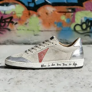 Zapatillas de Diseño de Lujo con Suela Dorada Super Goose, Blancas con Brillo, Estilo Ball Star, de Piel, Tendencia Primavera, Clásicas con Extra Brillo - Product Image 3