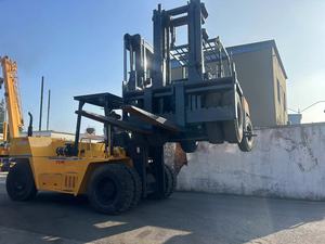 Best Quality Tcm Japanese Fd230 23tons Forklifts Tcm Diesel 20 Tons 23 Ton 20t Original <b>Used</b> Diesel Forklift for Sale - Product Image 3