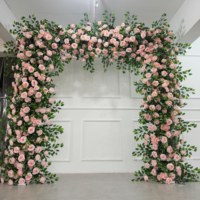 Arche carrée de fleurs artificielles avec cadre en corne pour arrangement floral décoratif, idéale pour la décoration de mariage et les présentations de demande en mariage
