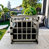 Promotion Style classique classique motif Animal métal chien Cage aluminium animal transporteur maison avec bouton fermeture en plastique chien Cages
