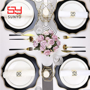 Table décorative festonnée à la main de 13 pouces Chargeurs noirs Assiettes à dîner pour mariage, vacances, Thanksgiving, Noël - Product Image 3