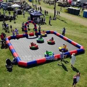 Piste de course gonflable personnalisée pour karting, autos tamponneuses, arène gonflable pour enfants