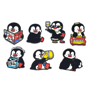 快速交货可爱卡通游戏人物硬珐琅徽章软珐琅翻领别针 - Product Image 6