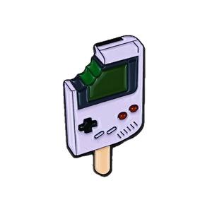 Broche con Diseño de Consola de Videojuegos de la Infancia, Insignia Metálica Creativa Personalizada con Diseño de Helado, Decoración para Ropa Infantil - Product Image 5
