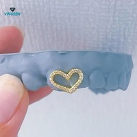 Grillz sur mesure en argent 925 avec moissanite taille Cœur et Flèches, entièrement pavé, services de personnalisation pour bijoux fins