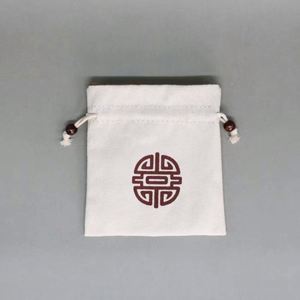 Bolsa Pequeña con Cordón en la Abertura del Paquete de la Suerte. - Product Image 6