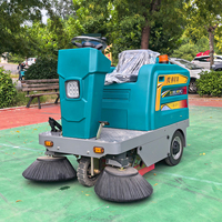 Balayeuse électrique autoportée certifiée CE 1300 mm avec suppression de la poussière et pulvérisation d'eau, vente en gros d'usine, personnalisable