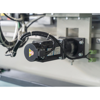 DELTA CNC Contrôlé par CNC 90 °   45 °   67.5 °   Machine de découpe à double tête pour profilés en aluminium
