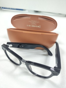 Gafas Inteligentes M02 Ultra con IA, WiFi, BT5.3, Traducción ChatGPT, Activación por Voz, Cancelación de Ruido con Micrófono Dual - Product Image 3