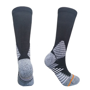 Vente en gros Chaussettes d'hiver en laine durables et confortables personnalisées pour adultes Chaussettes de chasse chaudes en laine mérinos pour le <span class=keywords><strong>ski</strong></span> et le snowboard - Product Image 4