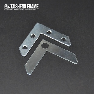 Staffe per cornici per foto connettore angolare per bretelle accessori per cornici per foto <span class=keywords><strong>2</strong></span> tipi di staffa triangolare in metallo a forma di L cornice Taisheng - Product Image 3