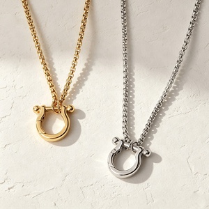 Kalung Penahan Liontin Lapis Emas 18K Anti Luntur Bentuk U <span class=keywords><strong>DIY</strong></span> Bahan Baja Tahan Karat 316L untuk Wanita dan Pria - Product Image 1