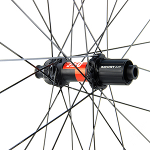 Juego de Ruedas de <span class=keywords><strong>Carbono</strong></span> de <span class=keywords><strong>29</strong></span> Pulgadas para Cross Country, Asimétricas para Carreras XC con Sistema de Trinquete 240-boost EXP, Neumáticos de <span class=keywords><strong>29</strong></span>*2.0''-2.4'' - Product Image 6
