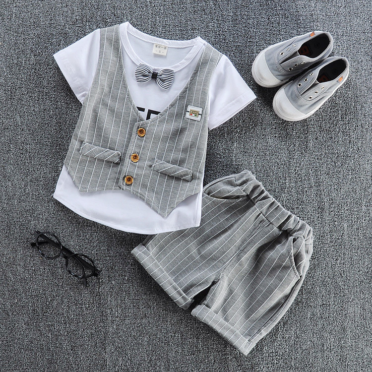Chaqueta CWW de tres botones en gris