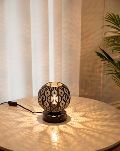Vintage <strong>Moroccan</strong> Style Metal Table <strong>Lamp</strong> with Round <strong>Shade</strong> Creative Modern Design for Bedroom Nightlight Small Light Atmosphere - Product Image 6