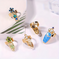 Vente chaude Réglable Ouvert Manucure Ensemble avec Couronne Strass Simple Joint Verre Nail Anneaux Populaire Bijoux De Mode