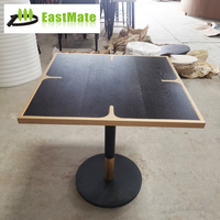 Table de salle à manger carrée en bois traditionnelle durable sur mesure pour hôtel, avec mousse haute densité, mobilier commercial pour restaurant, ensemble de banquet
