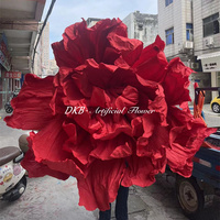Grande fleur en papier plissé fait à la main Art de beauté géant pour la décoration de scènes de graduation de fond de scène de mariage artificielle