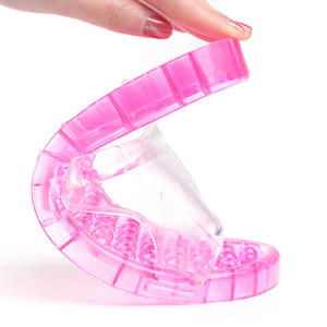 Pantuflas de Masaje para Mujer, de Verano, para Interiores, con Diseño Hueco, Entresuela de PVC y EVA, Chanclas Modernas para el Hogar y el Baño - Product Image 4