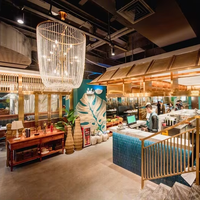 Ensembles de restaurant en bois au design moderne personnalisé de qualité supérieure pour hôtel et comptoir de bar Solutions pour chaînes internationales