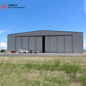 Costruzione di Hangar in Acciaio a Campata Libera per Stoccaggio di Aerei Aziendali e Flotte - Product Image 1