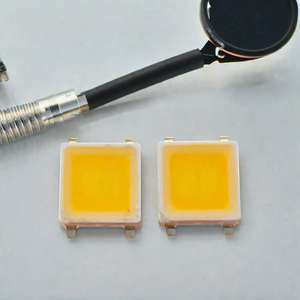 Vente en gros Fourniture directe de plantes de serre élèvent la lumière 301B <span class=keywords><strong>3v</strong></span> LED SMD 3030 LED puce de <span class=keywords><strong>diode</strong></span> de lentille pour l'éclairage d'horticulture - Product Image 5