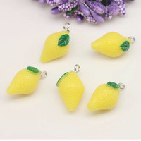 YWJC Crystal Groothandel Schattige Fruit Designs Mini Hars Charms met Haakje DIY Hars Sleutelhanger Charms