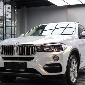 Vinilo para Rotulación de Vehículos, Rollo Blanco a Dorado, PET de Alto Brillo, 7.5/8.5mil, con Liberación de Aire, Autoadhesivo, para Cambio de Color Automotriz - Product Image 1