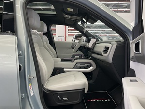 Nouveau SUV BYD Formula Leopard 3 Ultra 4x4, autonomie 501-600 km, batterie LFP 65,25/72,96 kWh, puissance 300 kW, conduite intelligente - Product Image 4