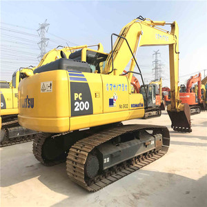 Excavadora de cadenas usada Komatsu PC200-8 de 20 toneladas, fabricada en Japón, de alta calidad, con motor japonés original en perfecto estado, a la venta. - Product Image 1
