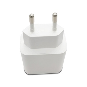 Vente chaude 30W rapide USB Type C chargeur mural pour téléphones mobiles prise intelligente avec sortie 20V 1.5A pour <span class=keywords><strong>iPhone</strong></span> 14 13 12 11 <span class=keywords><strong>XR</strong></span> 8 - Product Image 4