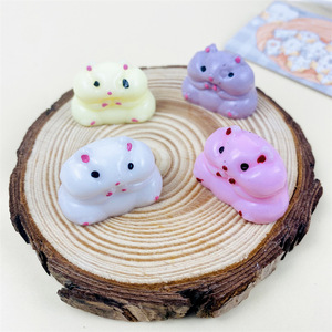 Ensemble de jouets moelleux Adorable Hamster Squad - 4 pièces, cadeau anti-stress pour enfants et adultes, pour les journées chargées et les moments de détente, jouets ultra-doux - Product Image 1