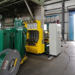 Automated Chemical Fiber Bale Strapping <b>Machine</b> Continuous <b>Running</b> Bundling Equipment For Textile Processing Plant - Product Image 3